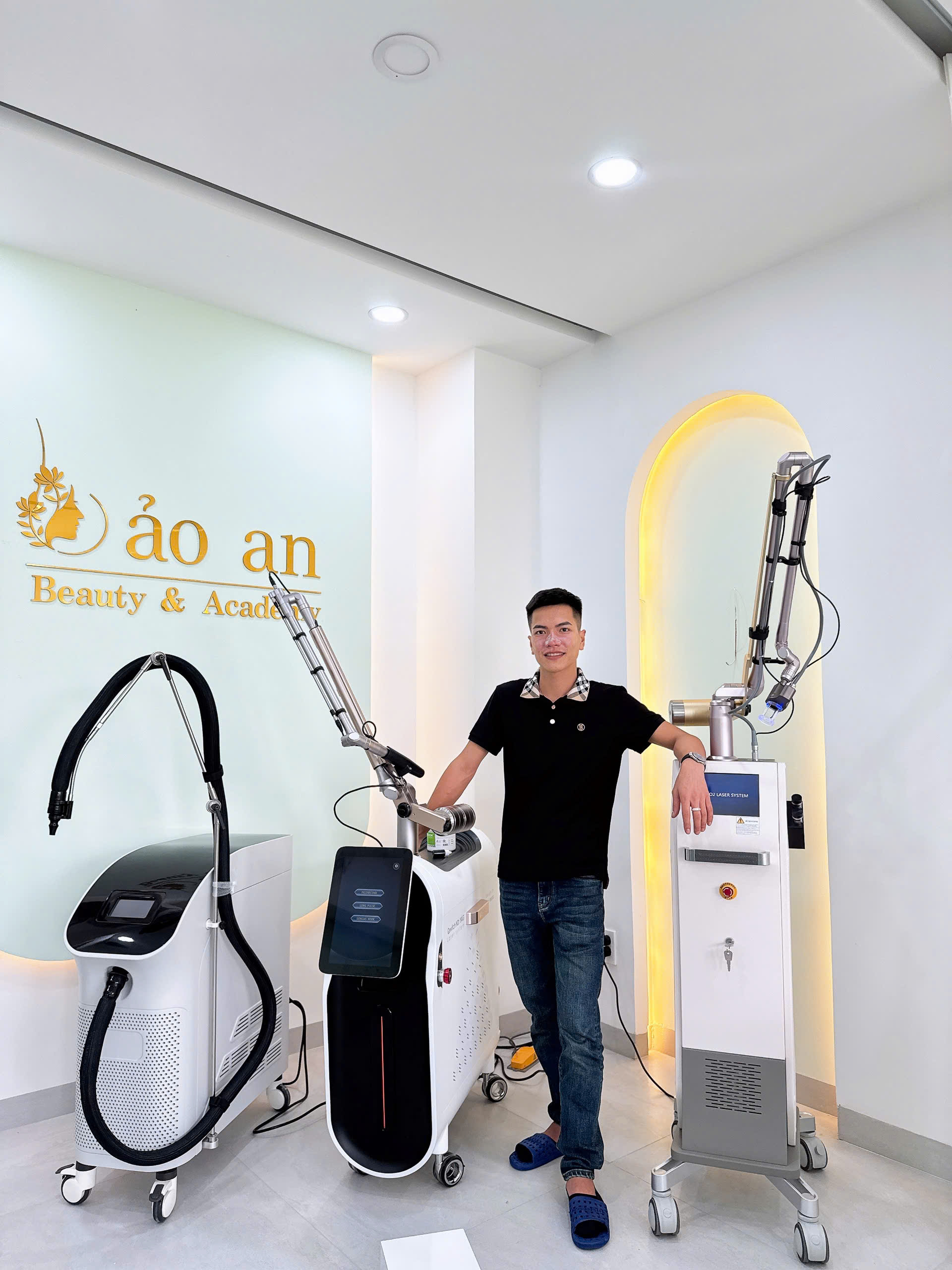 Địa chỉ mua máy laser pico uy tín tại Hà Nội